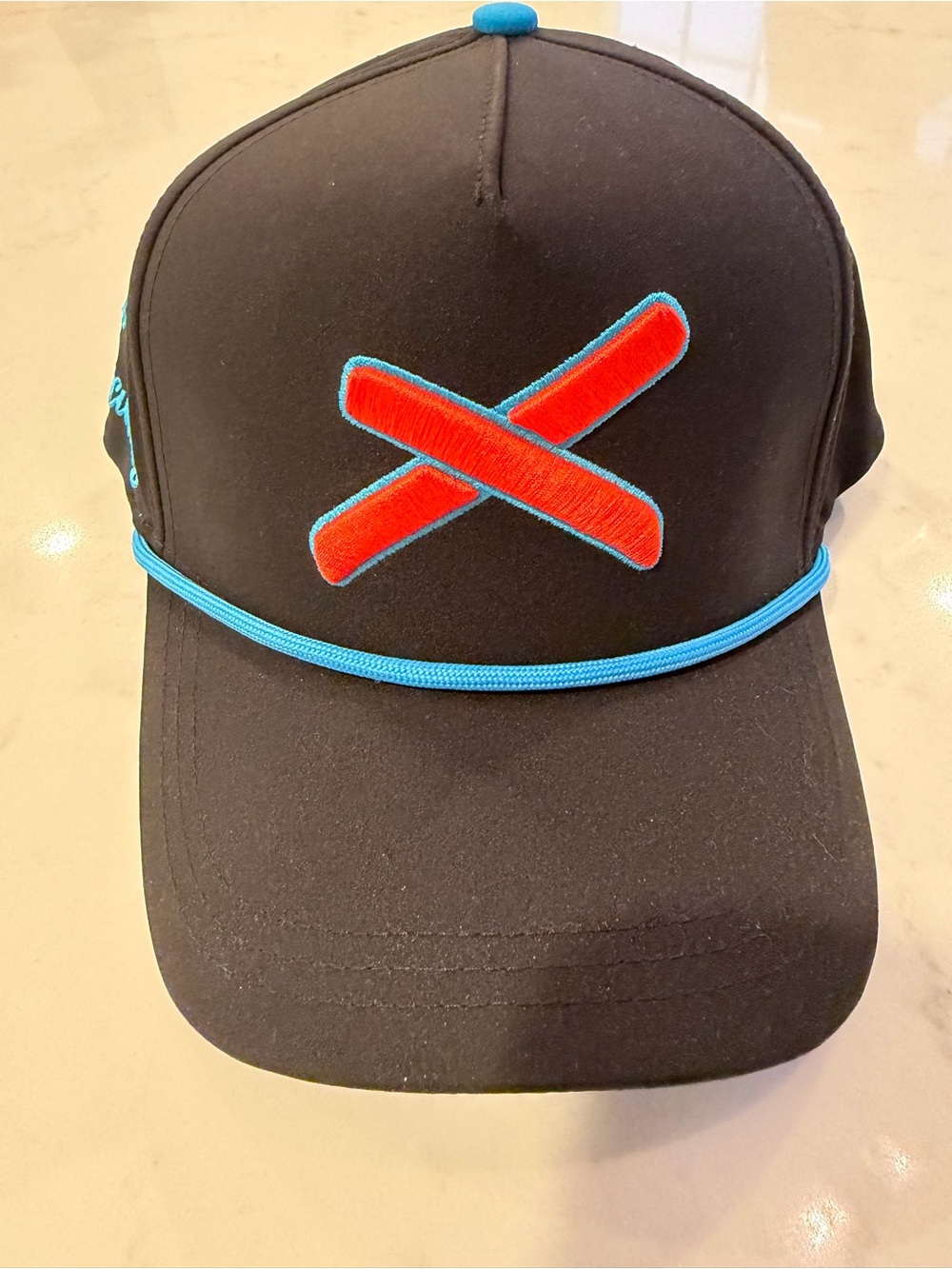 BRAND NEW Aria Absolutely Ridiculous Pushin P Ice Cream Hat - Youth